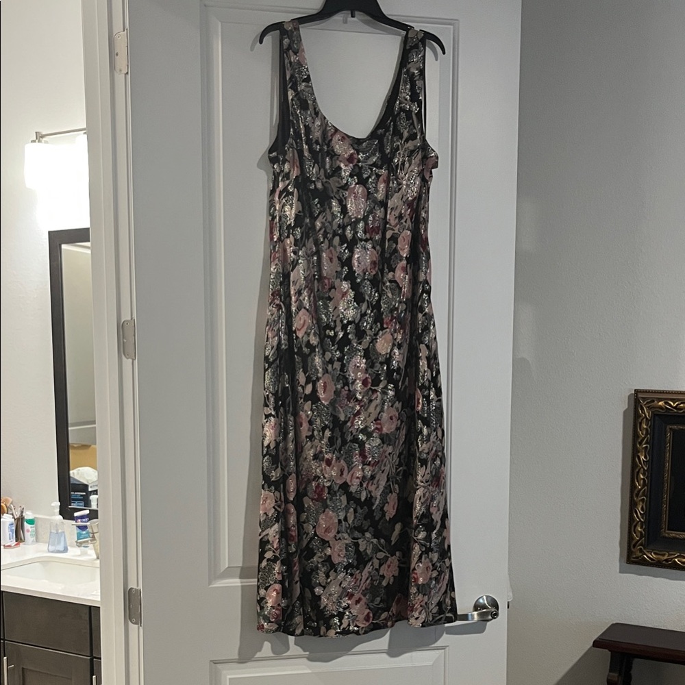 Lauren Ralph Lauren Floral Midi Dress - Black and Pink